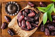 اینفوگرافیک؛ فرآوری ۲۶۰هزار تن خرما در آذربایجان‌شرقی بدون یک اصله نخل