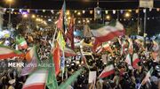 نمایش پهپاد ۱۳۶ ایرانی در تجمع صد و یکمین شب