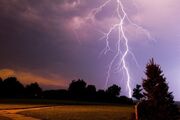 داداشی: احتمال وقوع صاعقه و تگرگ در خراسان شمالی وجود دارد