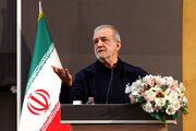 پزشکیان: آینده اقتصاد ایران بر پایه سرمایه انسانی نخبه ساخته می‌شود