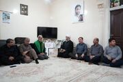 مسئولان استان بوشهر به دیدار خانواده شهدا رغتند