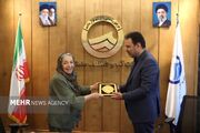 مرضیه برومند سفیر آب آبفای منطقه یک تهران شد