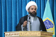 امام جمعه بندرخمیر: ولی‌فقیه محور وحدت و فصل‌الخطاب نظام اسلامی است
