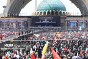 پل ۸۰ متری چهارباغ به مصلی برای خدمت به زائران به بهره برداری رسید