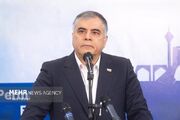 رهبر شهید تا پای جان برای اعتلای کشور ایستادند