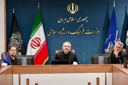 تکریم خانواده‌های شهدا سیره نبوی(ص) است