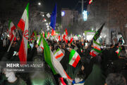شعرخوانی محسن محمدی‌پناه در اجتماع شبانه مردم کرمانشاه