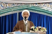 امام جمعه دشتستان: برخورد با ترک فعل مدیران باید با صلابت ادامه یابد