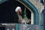 امام جمعه فومن: ایران در دفاع از منافع ملی از کسی اجازه نمی‌گیرد