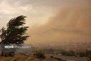 تندباد اصفهان را درمی‌نوردد؛ کاهش دما نامحسوس است