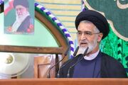 امام جمعه موقت یزد: دشمن با جنگ روانی واقعیت‌های میدان را پنهان می‌کند