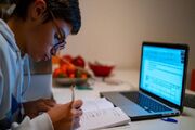 امکان تحصیل دانش آموزان ایرانی خارج از کشور فراهم است