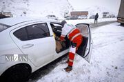 تداوم امدادرسانی هلال‌احمر به متاثرین از برف و کولاک در ۱۶ استان کشور