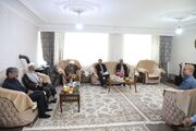 رئیس کل دادگستری آذربایجان غربی با خانواده شهید جنگ رمضان شهید محسن حسین‌زاده دیدار کرد