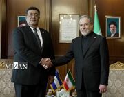 دیدار وزیر امور خارجه نیکاراگوئه با عراقچی