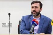 غریب آبادی: تفاهم با عمان به معنای باز شدن تنگه هرمز نیست
