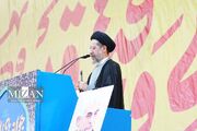 خطیب نماز جمعه تهران: وحدت ملت، هماهنگی میدان، خیابان، دیپلماسی و خدمت رمز اقتدار ایرانیان است