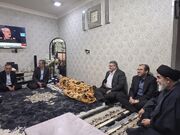 رئیس سازمان پزشکی قانونی کشور با جانباز جنگ رمضان در خوزستان دیدار کرد