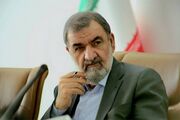 سرلشکر رضایی: کشور‌های همسایه در قضیه پرواز هواپیما‌های ایرانی وارد بازی و ماجراجویی‌های آمریکا نشوند