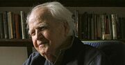 Malachy McCourt, Actor, Memoirist and Gadabout, Dies at 92