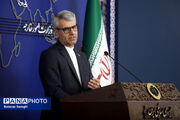 بقائی: تاریخ لحظه ای درنگ کرده تا برگ دیگری از دفتر خویش را ورق بزند