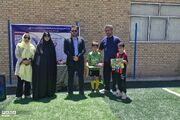 پیوندِ نسل‌ها در زمین فوتبال مدرسه باقرالعلوم فیروزکوه