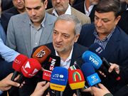 اقامه نماز وظیفه یک فرد نیست؛ خانواده، مسجد و مدرسه باید کنار هم باشند