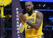 با عبور از ۵۰ هزار امتیاز/ لبرون جیمز به رکورد تاریخی NBA رسید