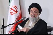 آیت‌الله سید احمد خاتمی: جنگ نرم، تهدیدی فرامنطقه‌ای است/ روحیه استکبارستیزی، میراث قرآنی