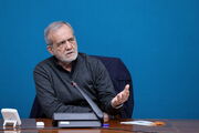 پزشکیان: رفع مشکل نقدینگی صنایع و تولیدی‌ها در دستور کار است