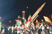 گفت‌وگو با سازنده ماکت موشکی که شب‌ها در خیابان‌های مشهد دیده می‌شود/ ادای دین جوشکار مشهدی با ماکت خیبرشکن