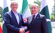 پزشکیان در نشست خبری مشترک با شهباز شریف: تحولات اخیر استحکام روابط تهران-اسلام‌آباد را به نمایش گذاشت