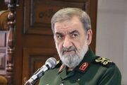 محسن رضایی: اگر آمریکا در روزهای آینده جنگ را ادامه دهد وارد فاز تهاجمی خواهیم شد