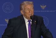 لفاظی جدید ترامپ: در حال بررسی حمله گسترده به ایران هستم