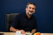گفت‌وگو با وحید آقاپور، بازیگر پرکاری که هم در قاب سیماست و هم روی صحنه نمایش/ تئاتر، تفریحی لوکس نیست