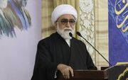 رهبر شهید، ارزش شعرو ادبیات را می‌دانستند و به آن‌جهت می‌دادند