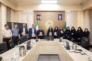 کتاب «عاشق‌ترم کن» با موضوع دفاع مقدس در کتابخانه رضوی معرفی شد