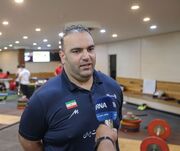 سرمربی تیم ملی وزنه‌برداری ایران: خوشحالم طلای سنگین وزن را به ایران برگرداندیم/ داوودی مزد زحماتش را گرفت
