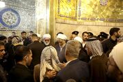 تولیت آستان قدس رضوی و خادمان بارگاه منور رضوی از میهمانان امام رئوف استقبال کردند