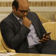 نفوذ یا ساده لوحی!