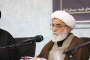 حالت نا امیدی در هیچ یک از حوادث در رهبر انقلاب وجود ندارد/ انتقاد از اظهارات برخی حوزویان