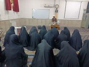 طلبه باید با بینش، علم و زبان روز به میدان بیاید