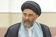 زبان فارسی «حافظه جمعی» و «شناسنامه نامرئی» ملت است
