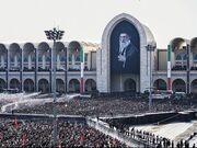 ملت ایران با حضور در تشییع رهبر شهید، وفاداری خود را به انقلاب نشان می‌دهد