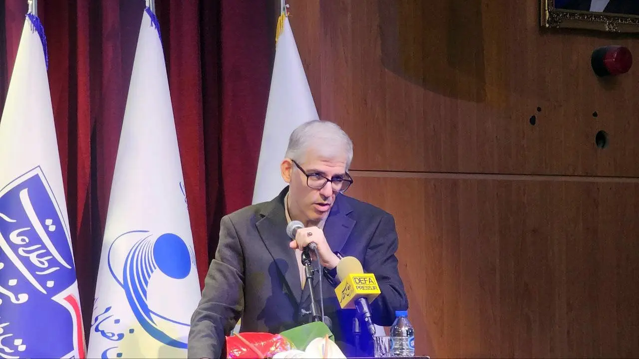رئیس سازمان فضایی: ایران باید برای استخراج انرژی از فضا آماده شود