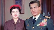 عکس سفر در زمان / محمدرضا پهلوی و ثریا، همسر دوم اش در مراسم دهه 30