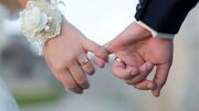 فیلم عروسی پسر 15 ساله دانش آموز با خانم معلمش ! / 15 سال اختلاف سنی عروس و داماد