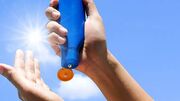 SPF 100 بهتر از SPF 30 است؟ متخصصان پوست پاسخ می‌ دهند