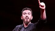 مداحی های محرم ۱۴۰۵ مهدی رسولی منتشر شد؛ از «ما که نمردیم بیوفته پرچم» تا «دلم گرفته برایت»