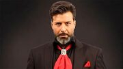فیلم/ نگاهی به چیدمان خونه مجردی شاهانه و شیک «مجید واشقانی»/ از استخر و مبلمان مدرن تا دکوری‌های هنری و کتابخانه پر از کتاب